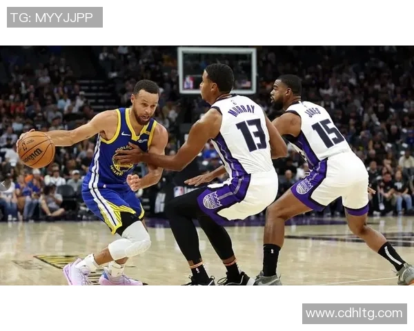 NBA图文直播回顾：赛内外精彩瞬间与深度分析